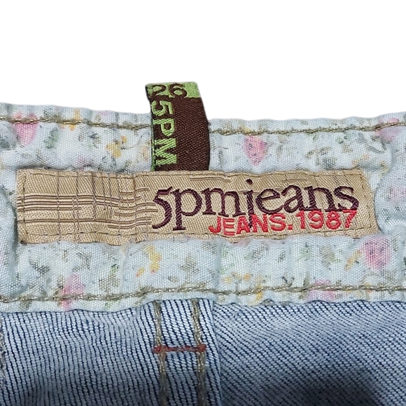 5 PM Von Dutch Low-rise Flared Bottom Jeans Size 26 EUC - Picture 5 of 10